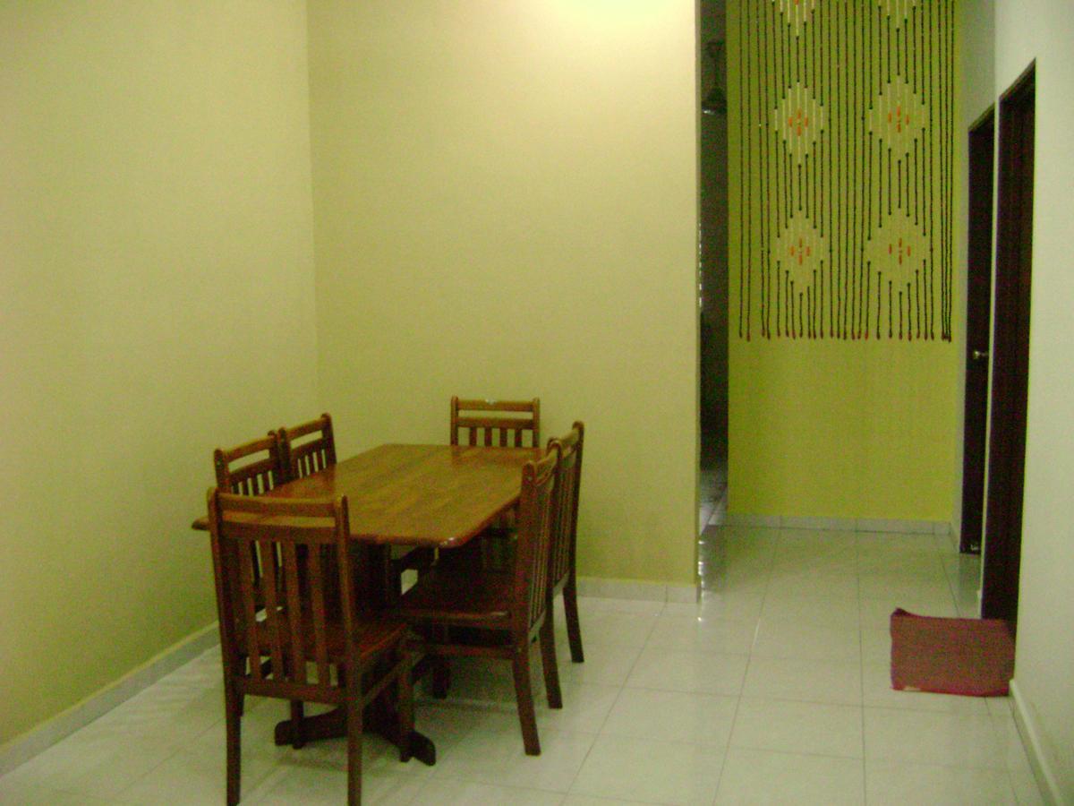 Homestay Amsyarah Seri Iskandar Exteriér fotografie