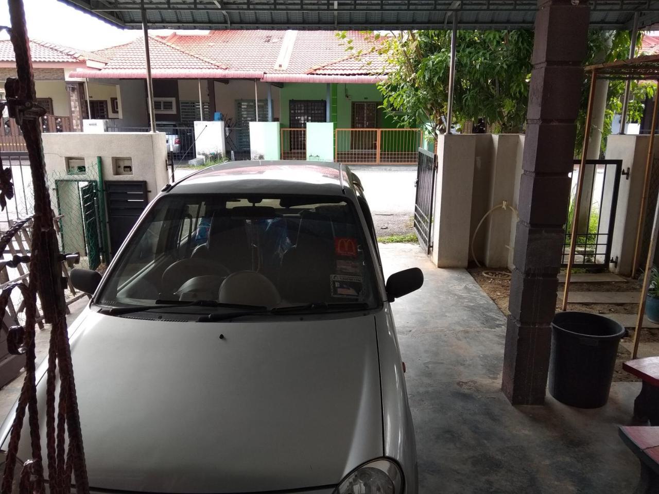 Homestay Amsyarah Seri Iskandar Exteriér fotografie
